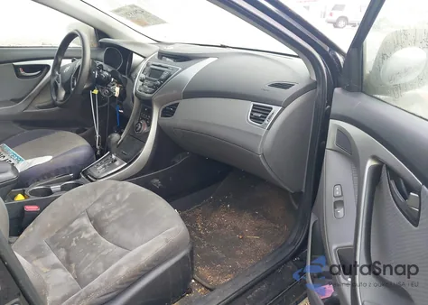 2013 Hyundai Elantra Gls z USA, uszkodzony, nr VIN 5NPDH4AE6DH261847